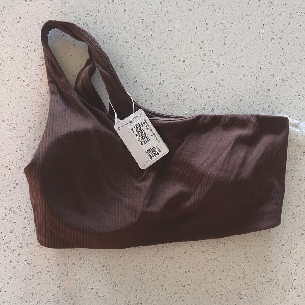 Lululemon Ribbed Nulu Asymmetrical yoga bra size 8